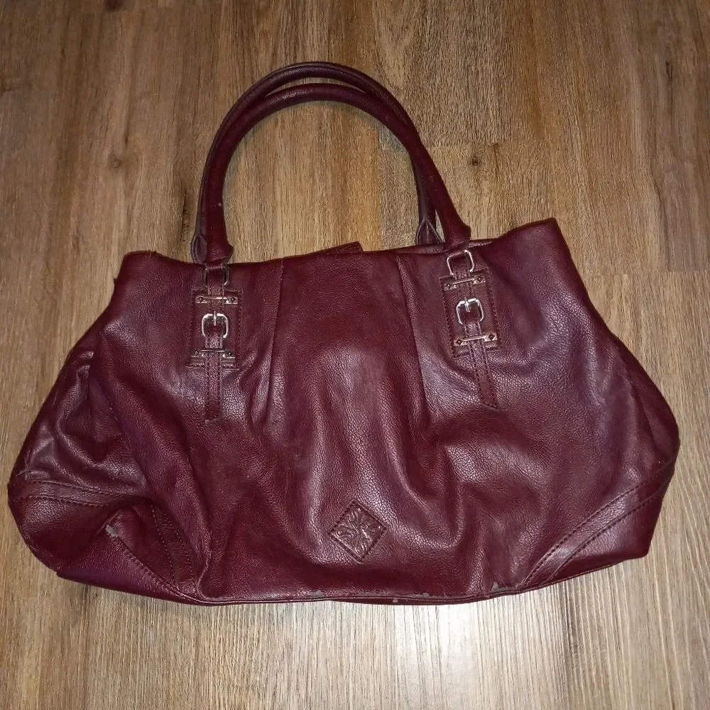 SIMPLY VERA VERA WANG SHOULDER BAG